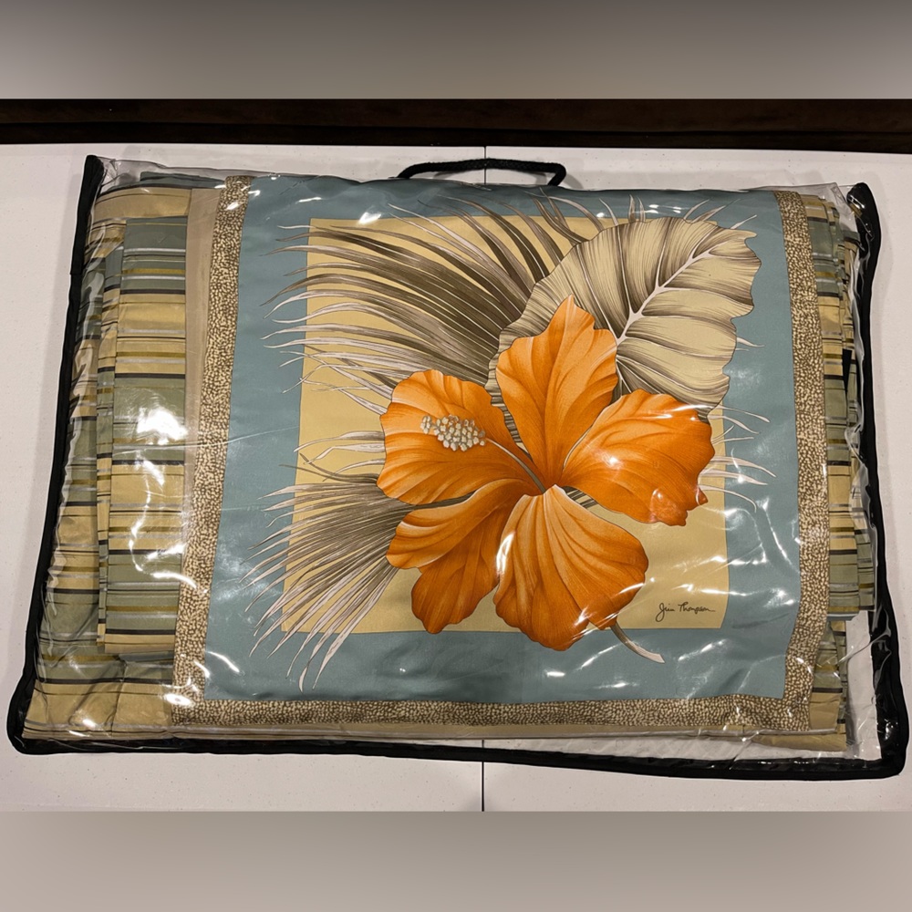 New in package Jim Thompson 100% silk pillow cases and duvet cover home decor